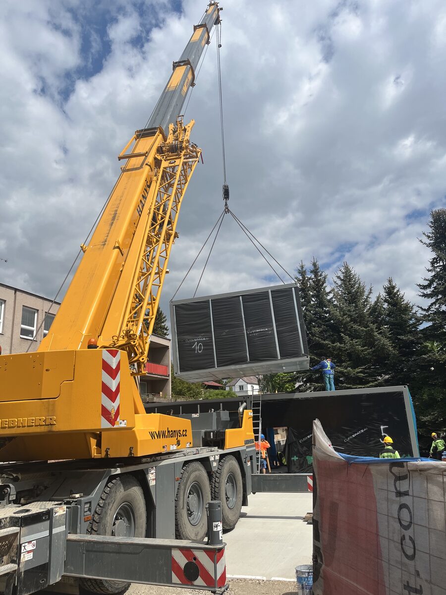 průběh elektroinstalačních prací